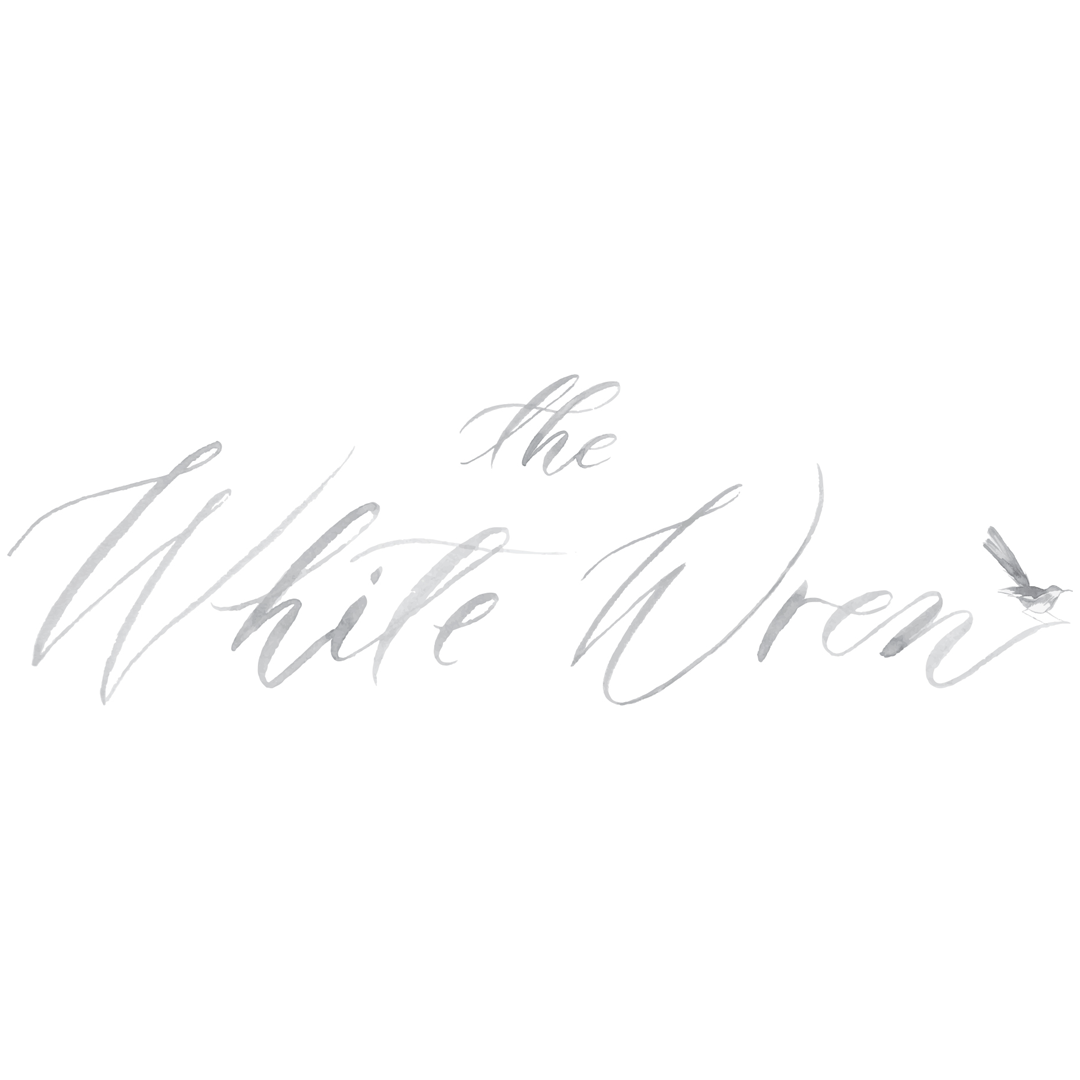 Logo The White Wren